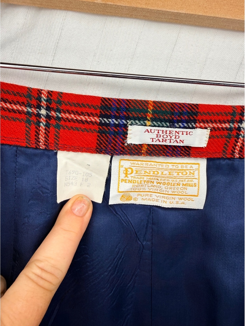 Vintage Pendleton Authentic Boyd Tartan Virgin Wool Plaid 1960s-1970s - Picture 2 of 6